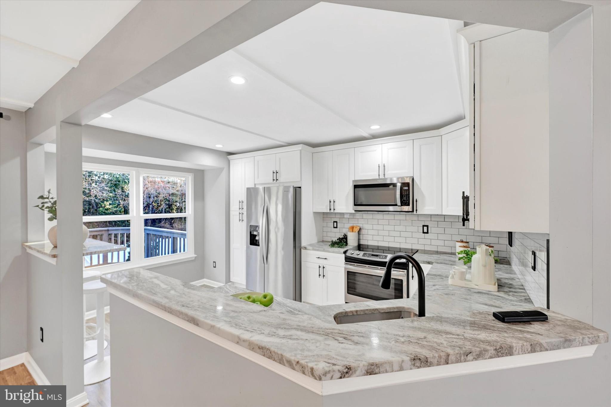 8221 APPALACHIAN DRIVE