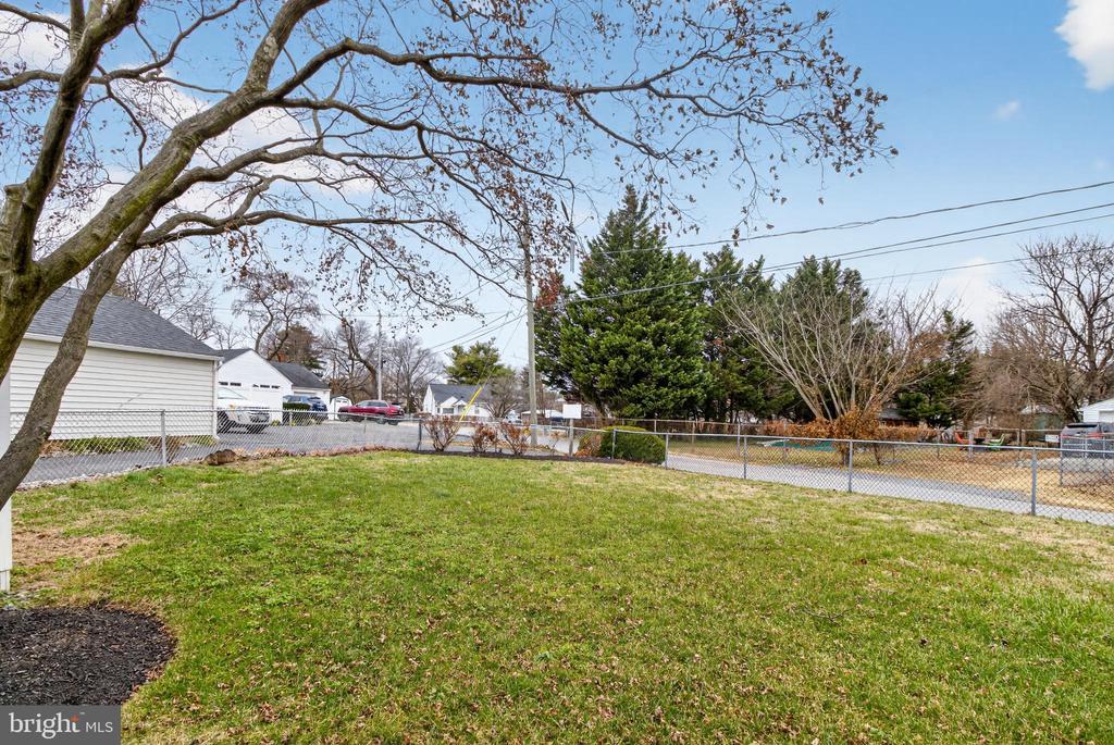 7682 QUARTERFIELD ROAD