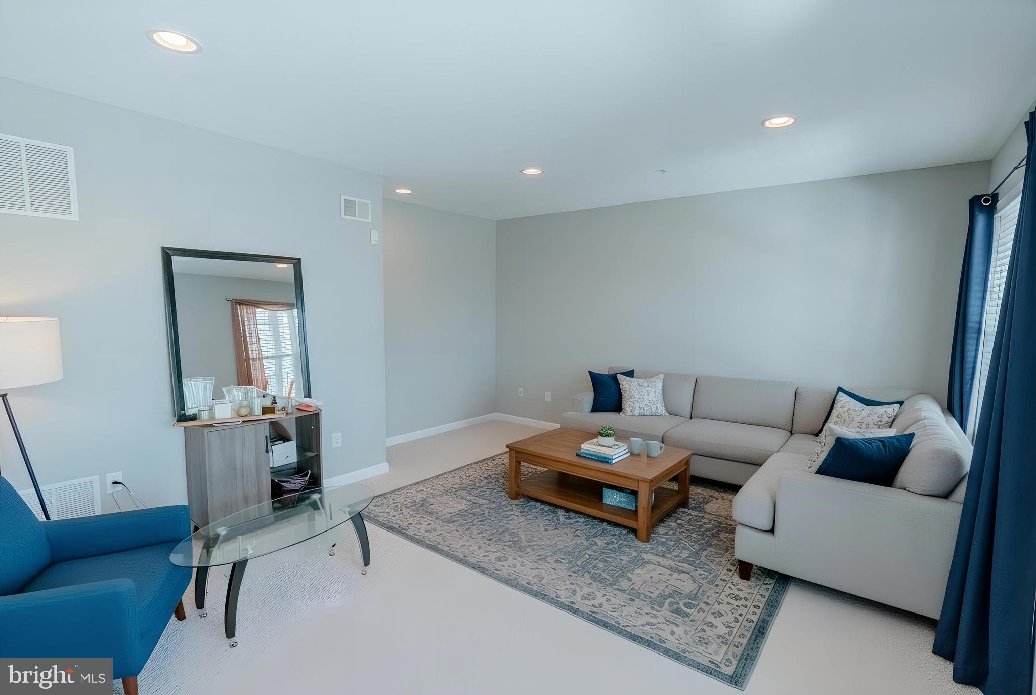 8142 MISSISSIPPI ROAD