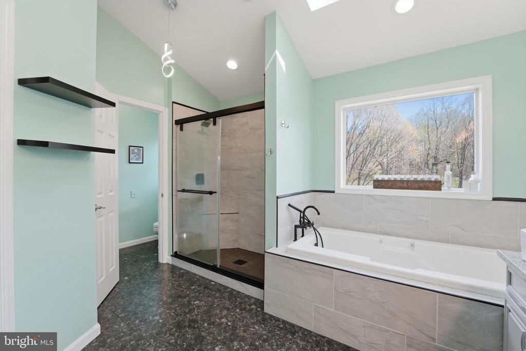 4303 TENTHOUSE COURT
