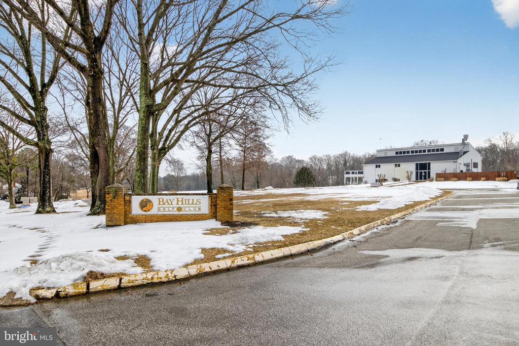 1124 BRASSIE COURT