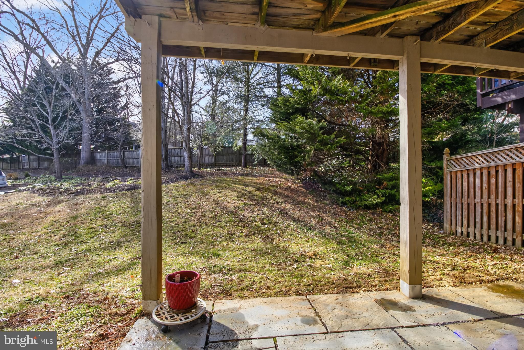 1124 BRASSIE COURT