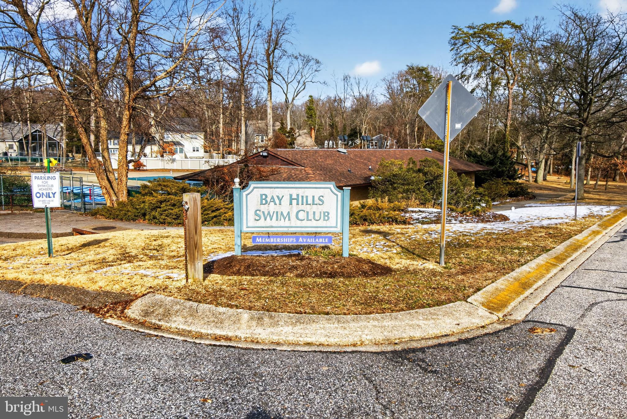 1124 BRASSIE COURT