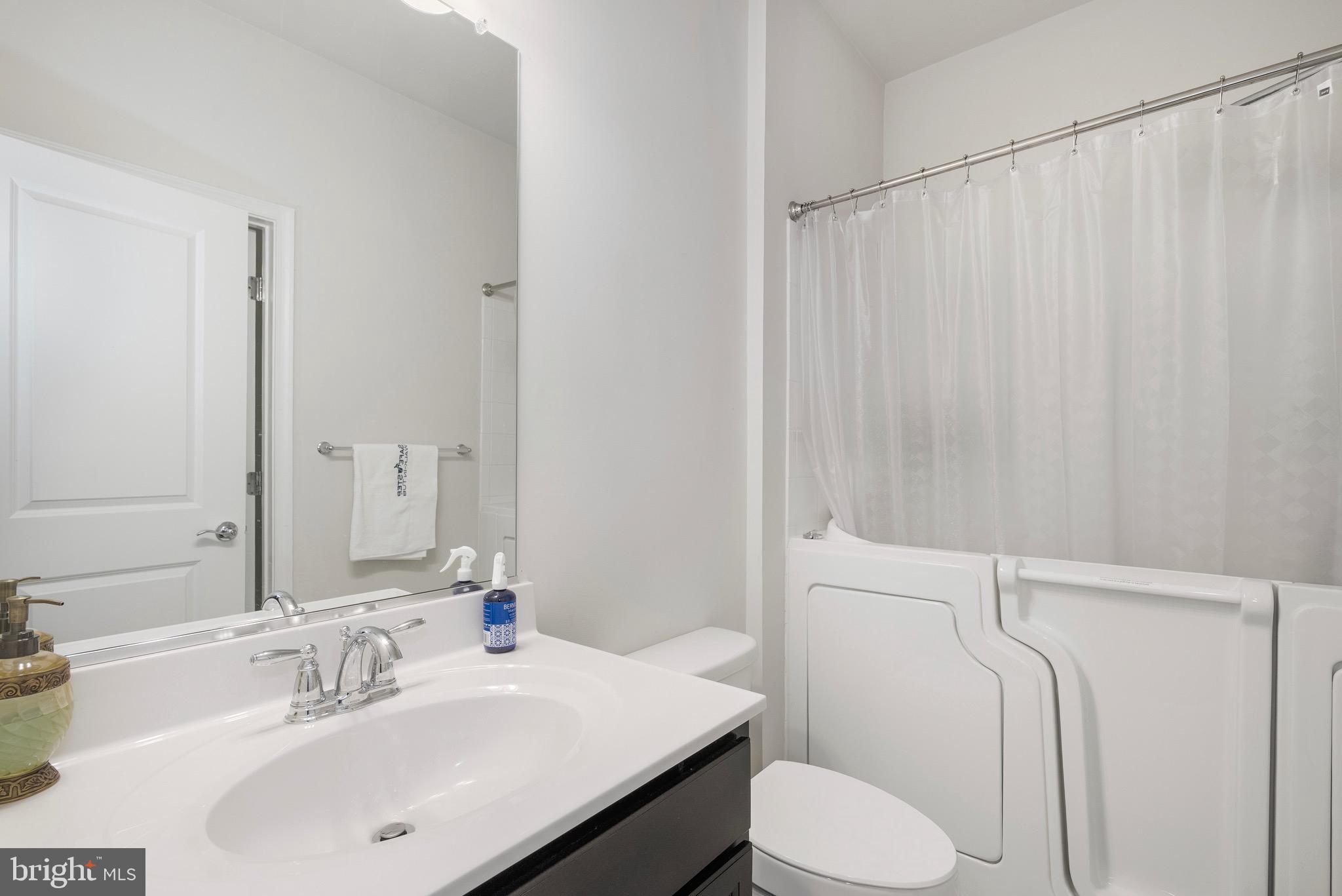 3248 WATERSHED BOULEVARD