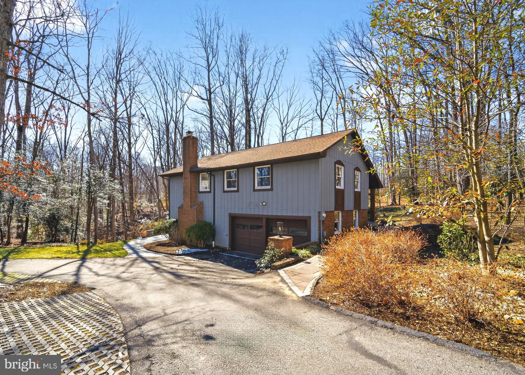 655 SANTA MARIA LANE