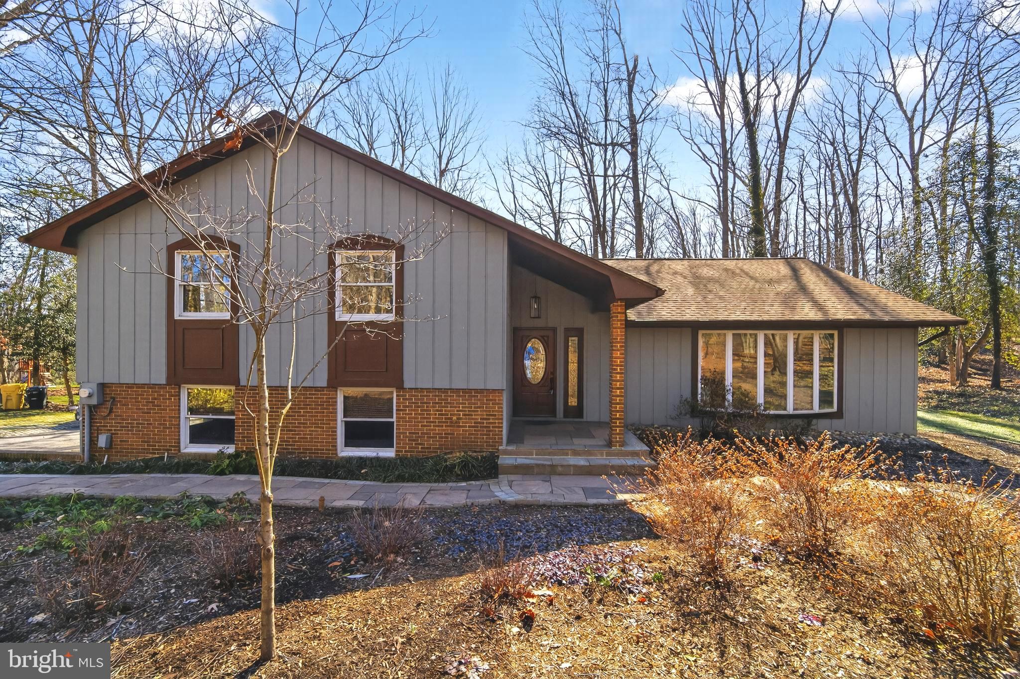 655 SANTA MARIA LANE