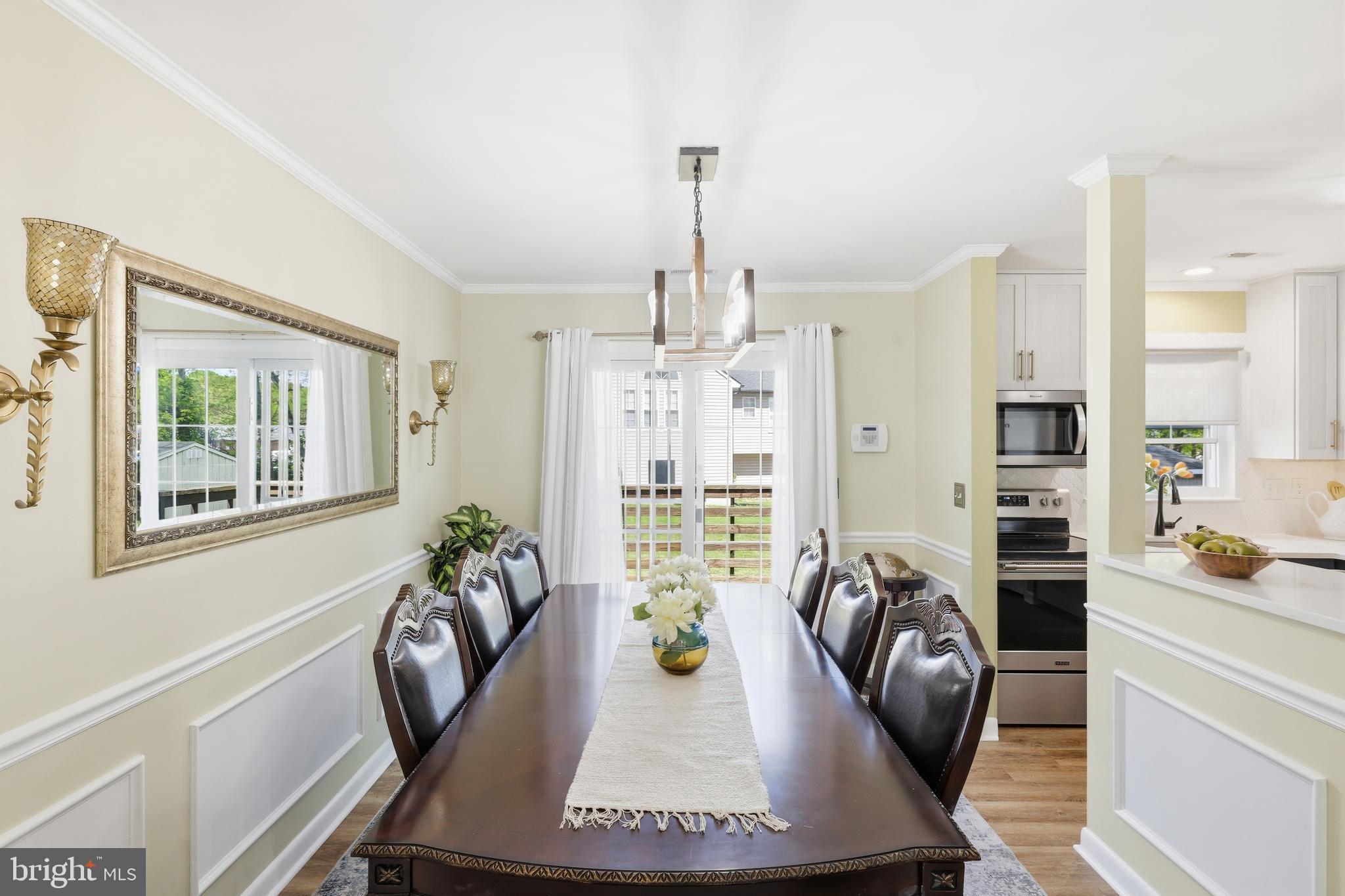 430 AZALEA PLACE