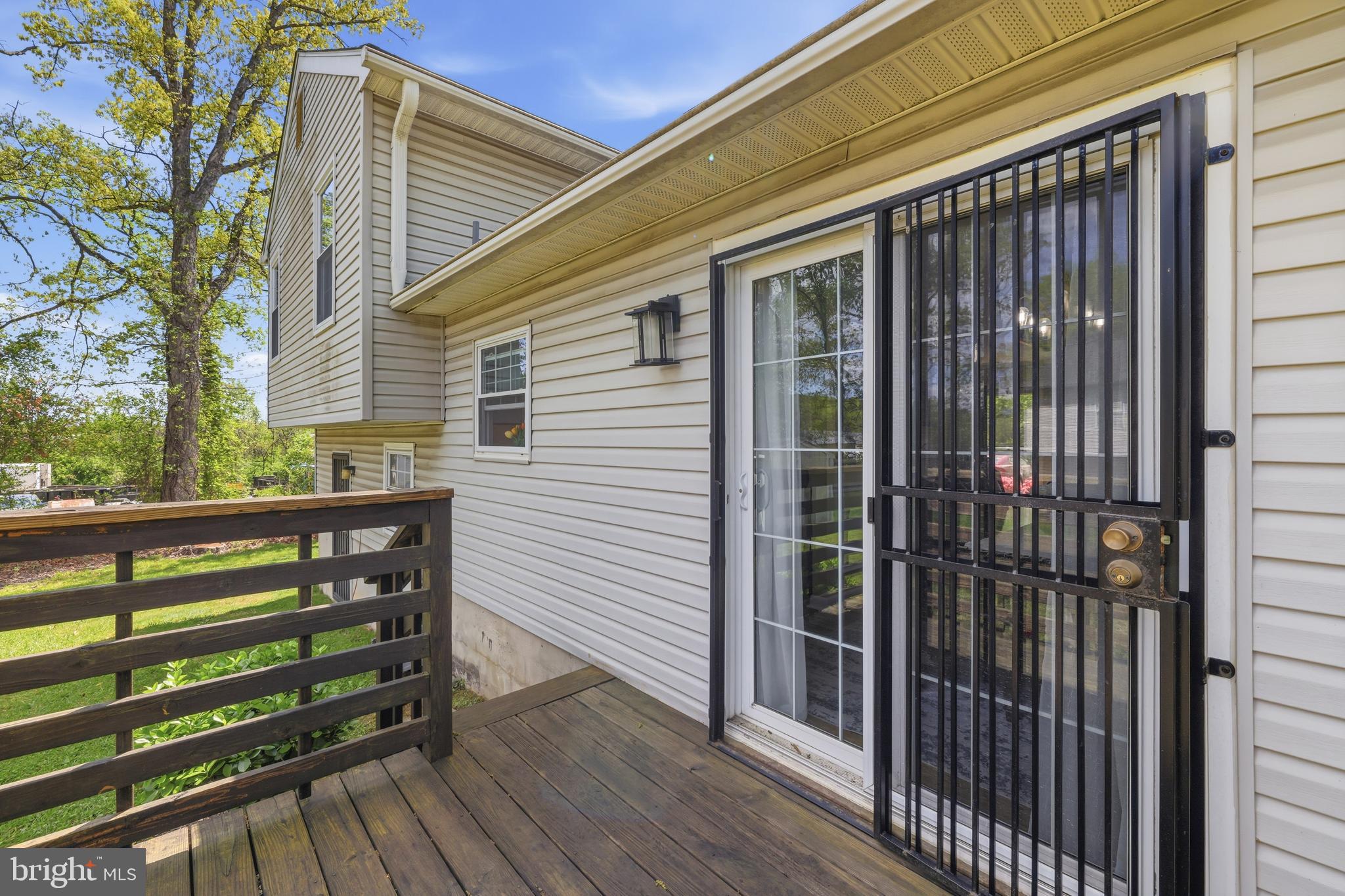 430 AZALEA PLACE