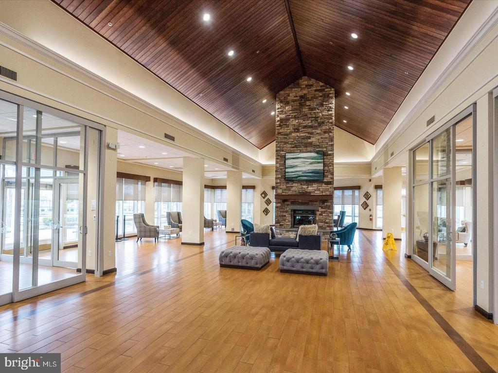 8719 CAPISTRANO WAY