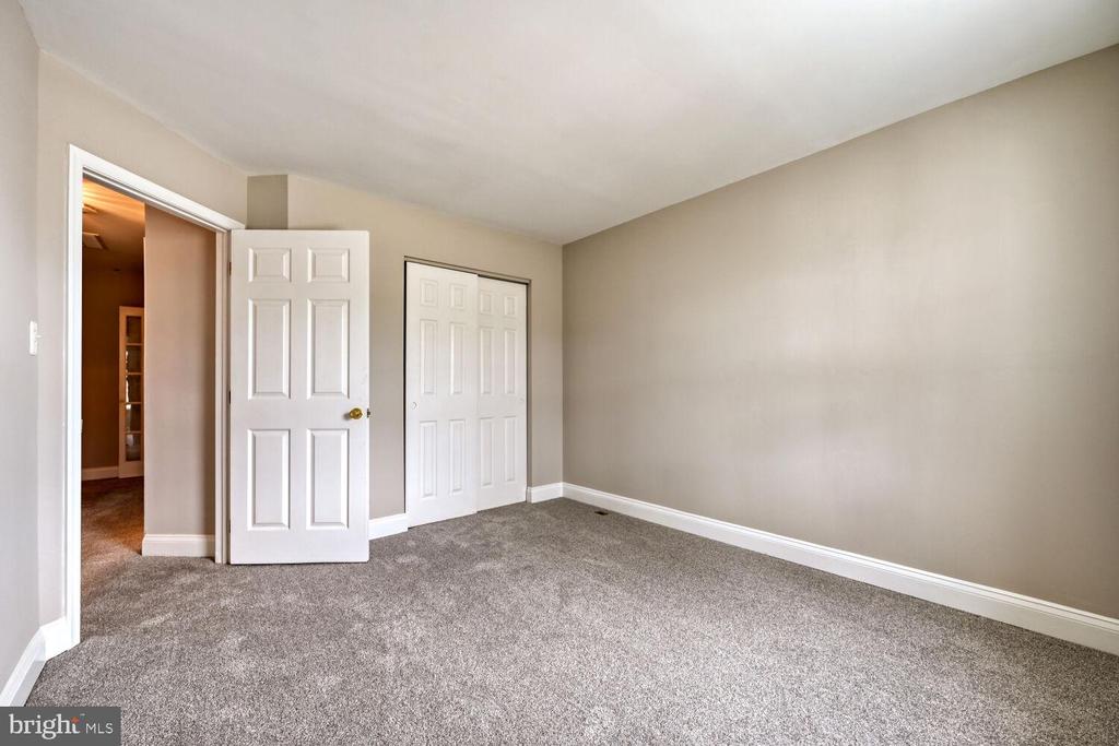 8719 CAPISTRANO WAY