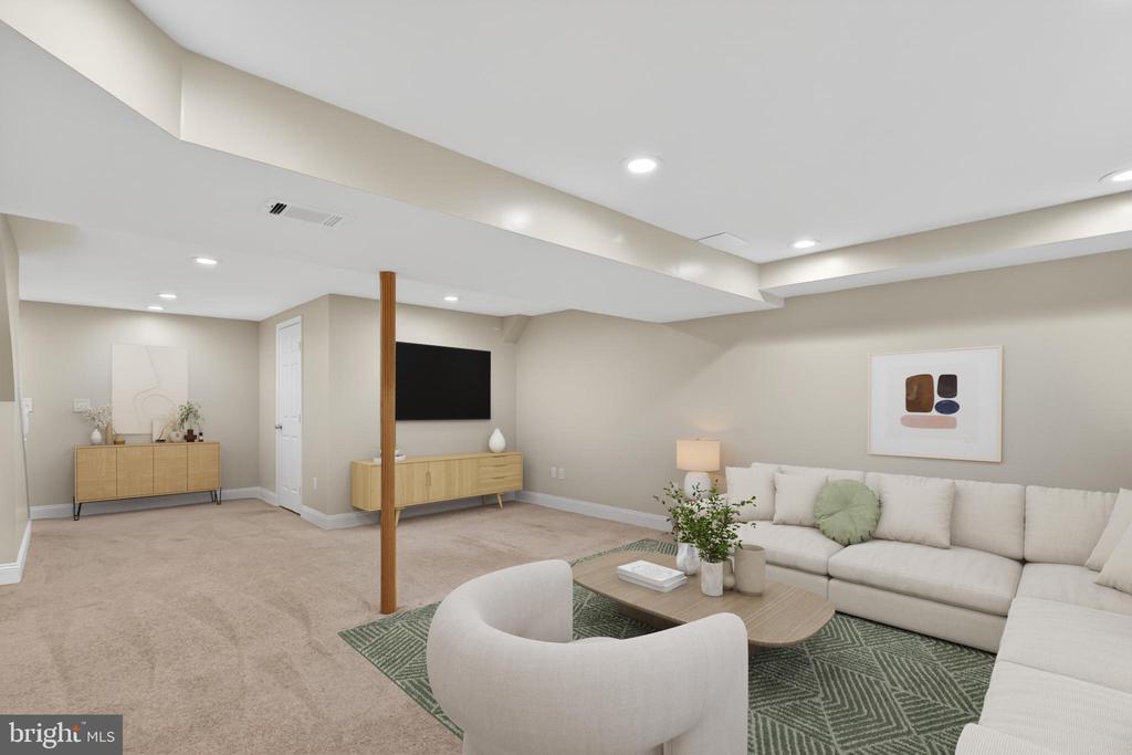 8013 PINK LILY COURT