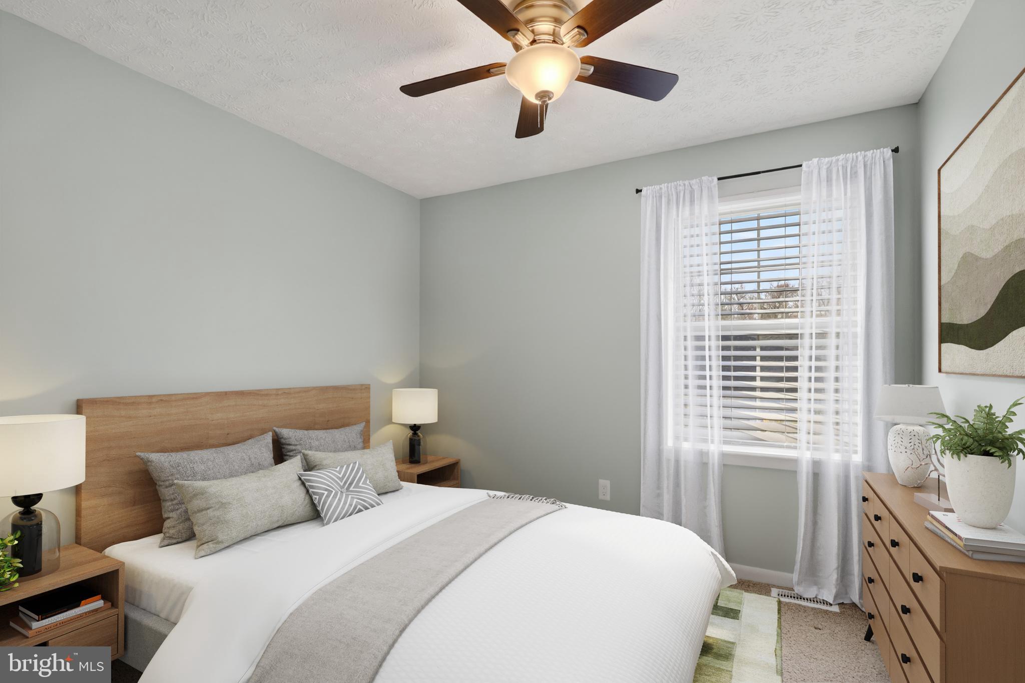 8013 PINK LILY COURT