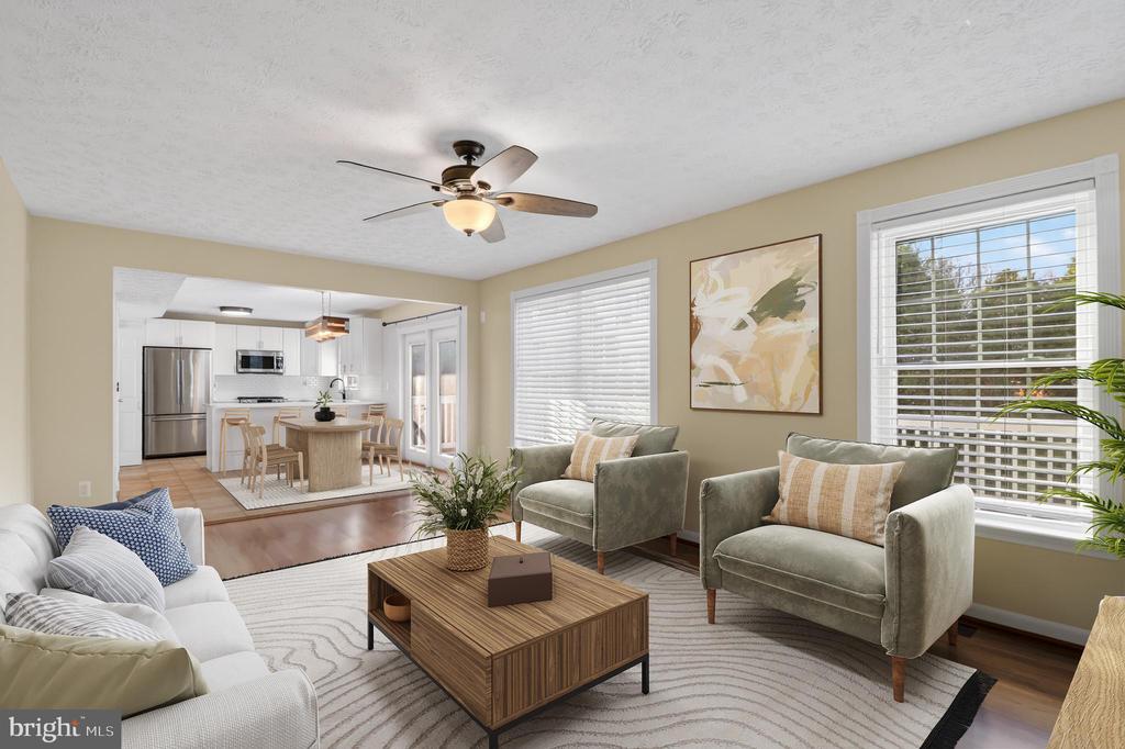 8013 PINK LILY COURT