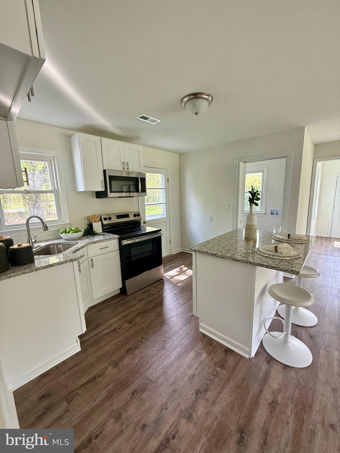5839 SHADY SIDE ROAD