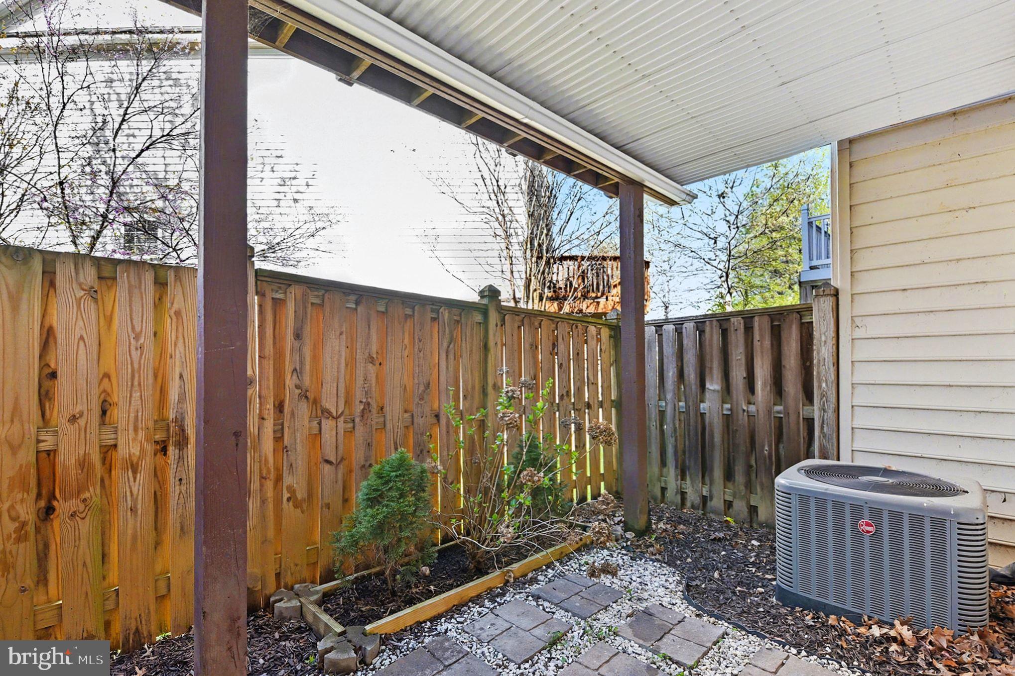 8016 PENNINGTON DRIVE