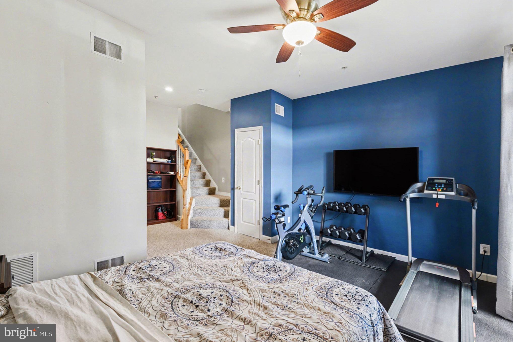 8016 PENNINGTON DRIVE