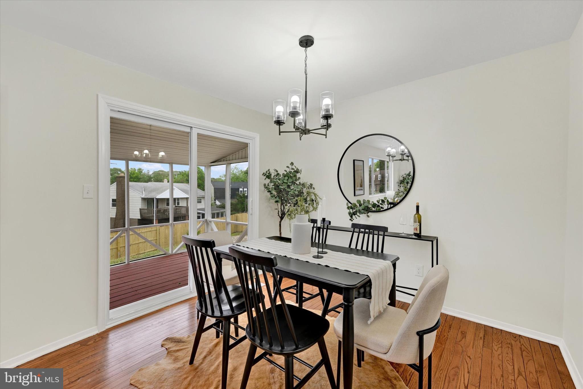 304 LIONSHEART GLEN