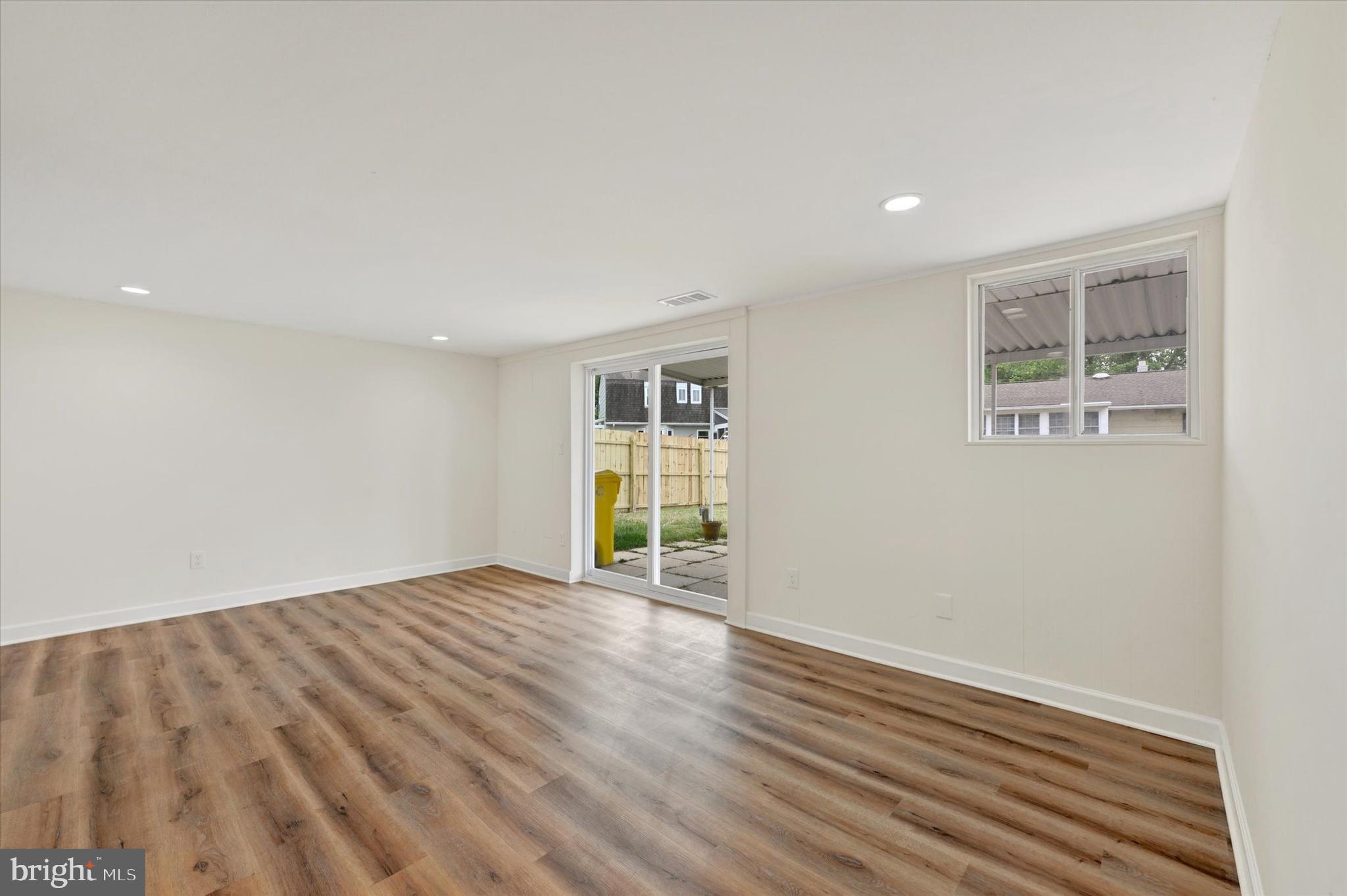 304 LIONSHEART GLEN
