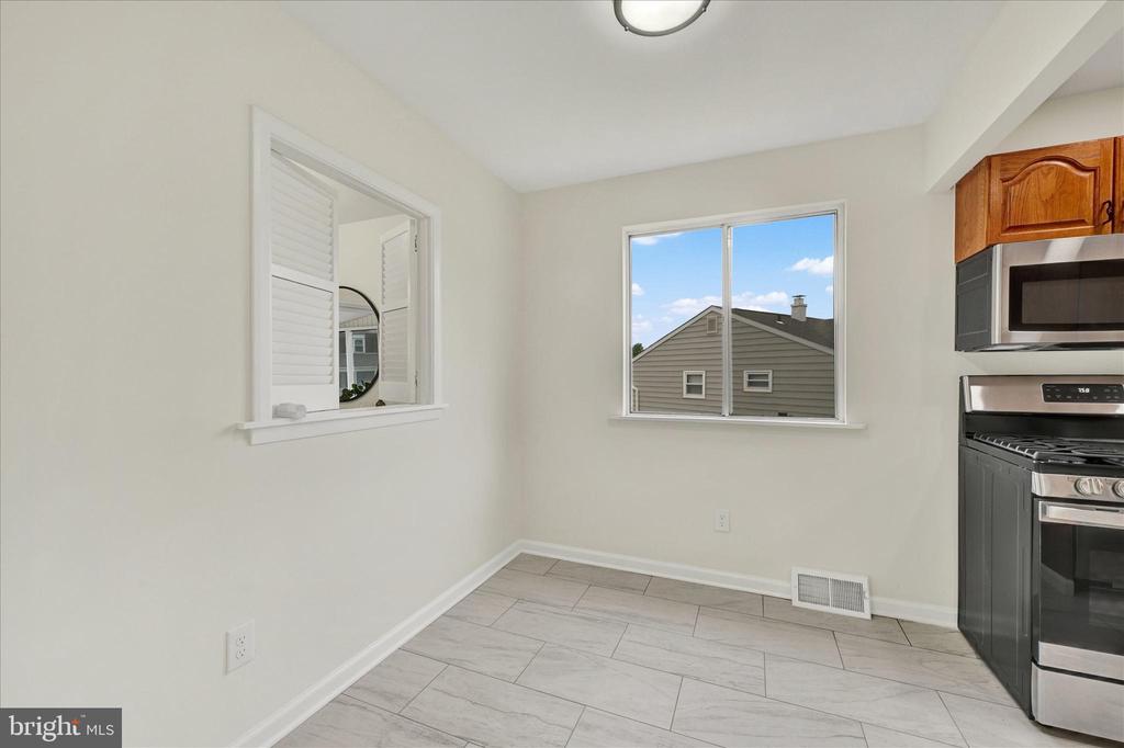304 LIONSHEART GLEN