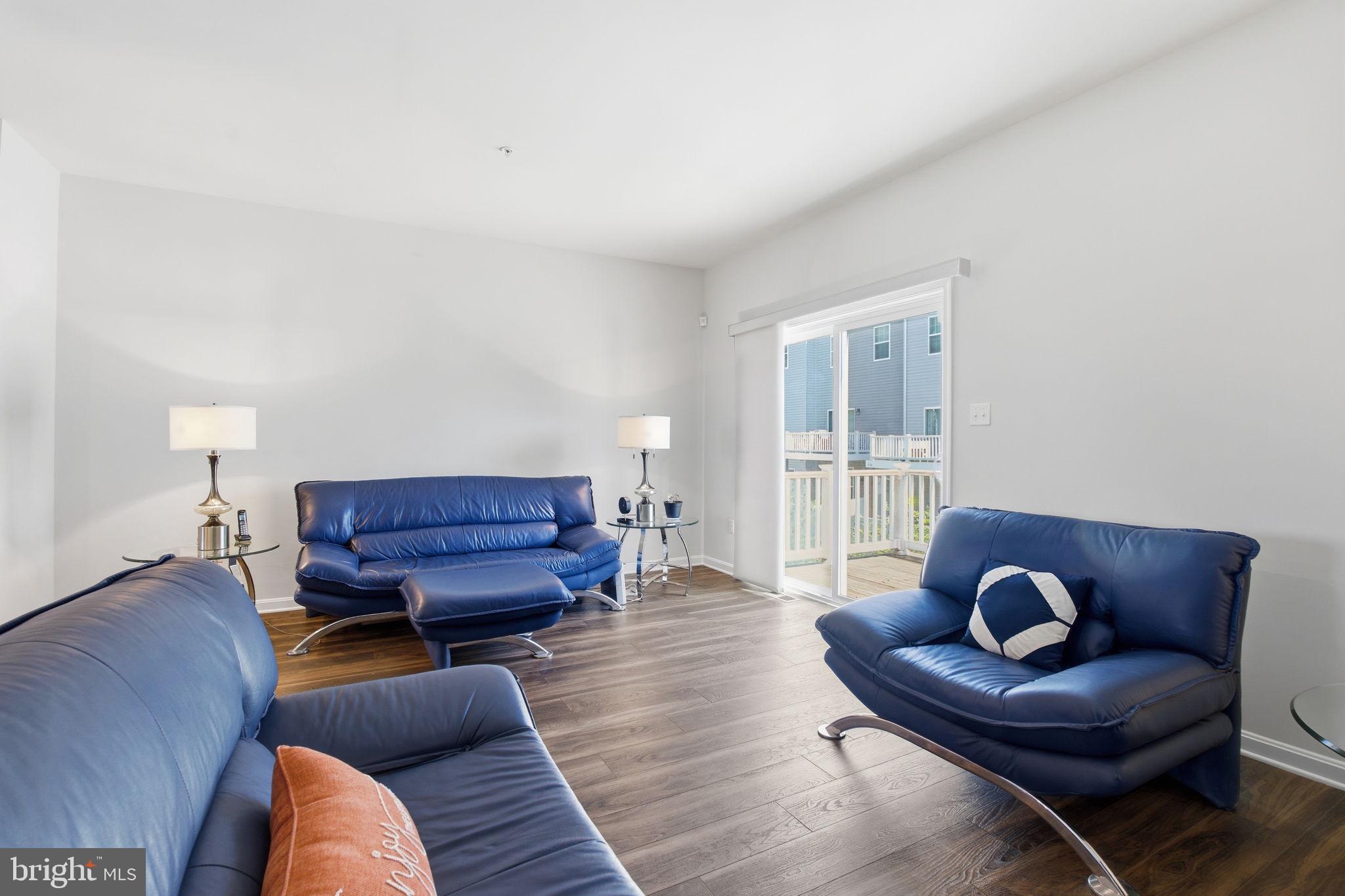2213 WELBY COURT
