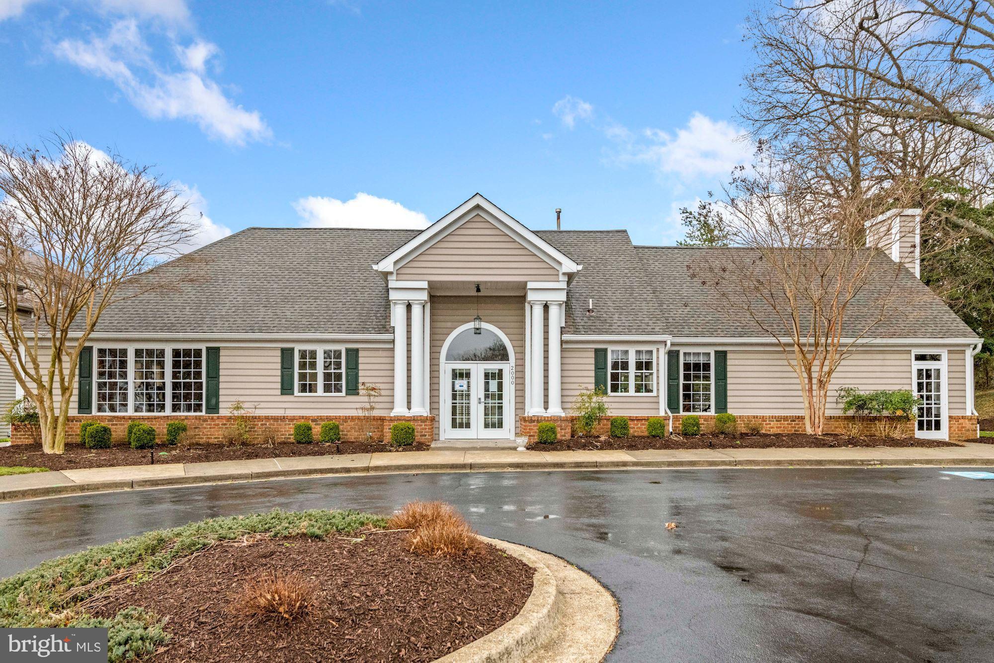 2015 GOV THOMAS BLADEN WAY 301