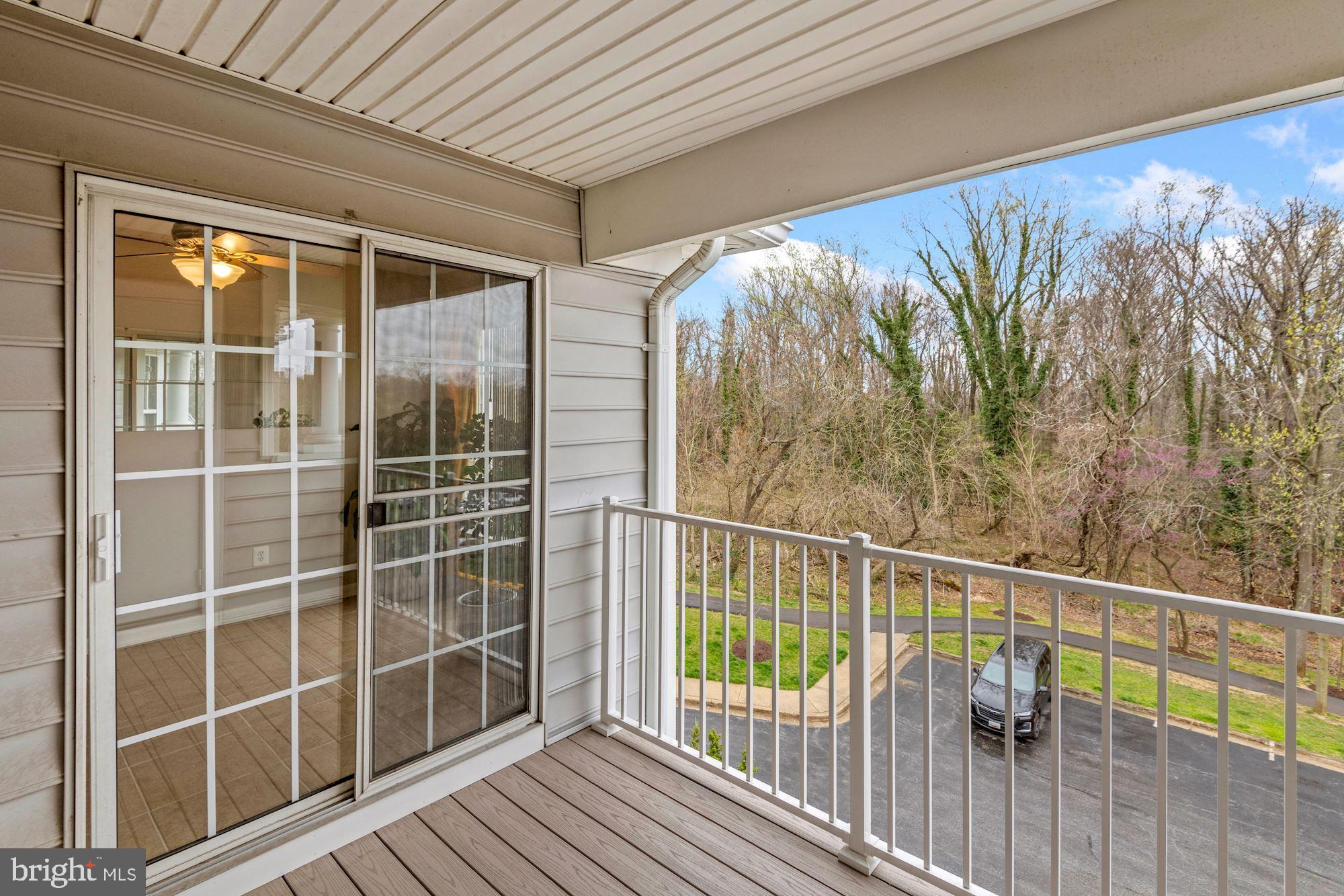 2015 GOV THOMAS BLADEN WAY 301