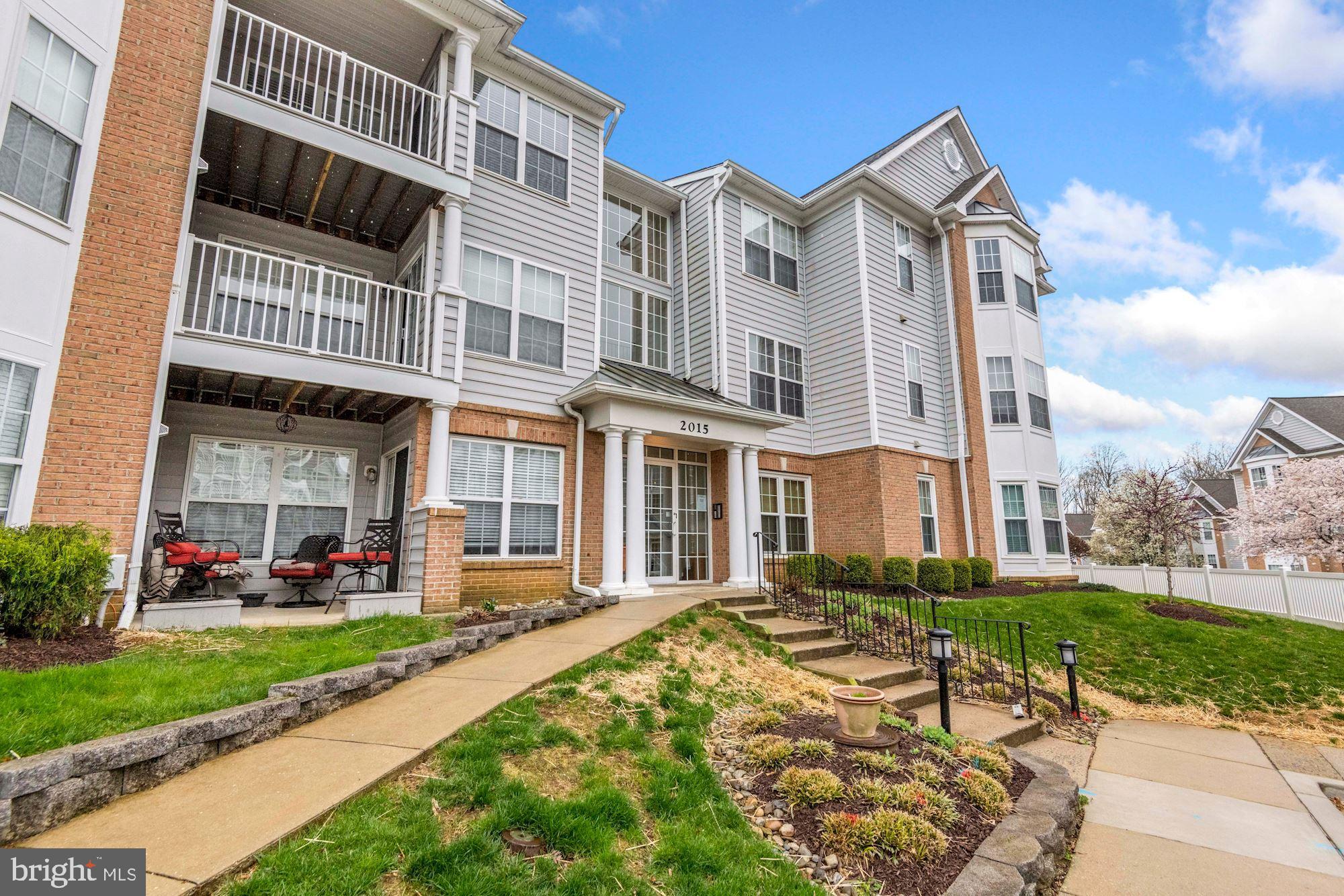 2015 GOV THOMAS BLADEN WAY 301