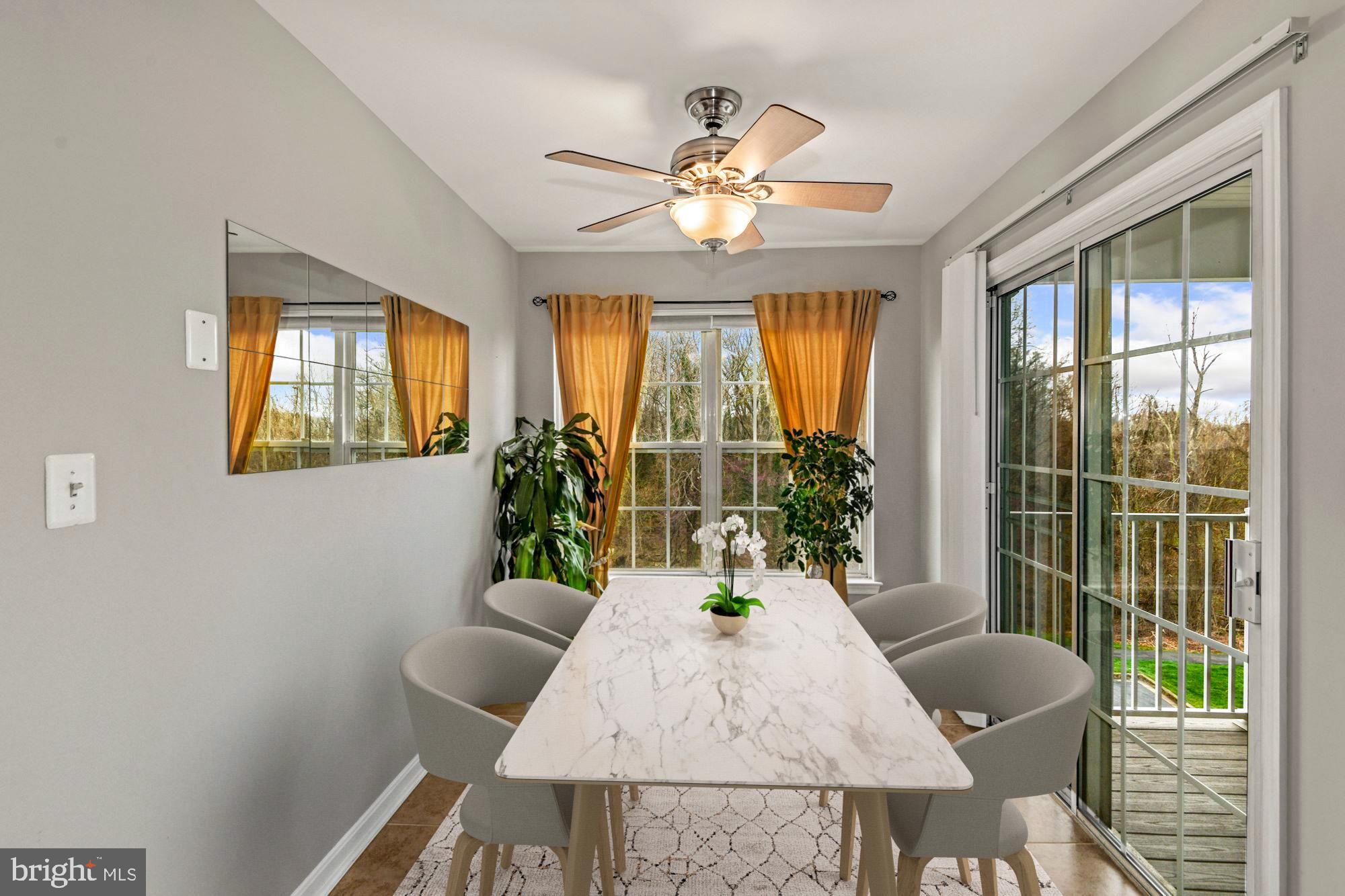 2015 GOV THOMAS BLADEN WAY 301