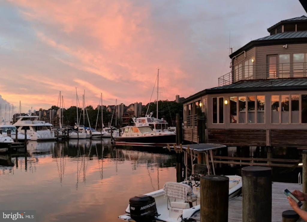 7036 HARBOUR VILLAGE COURT T1