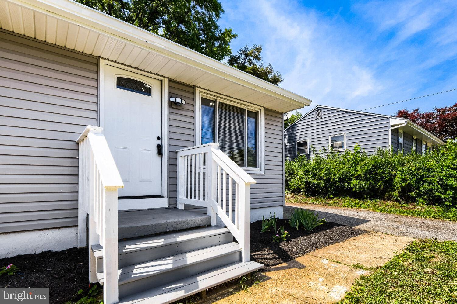 105 ROSECREST DRIVE