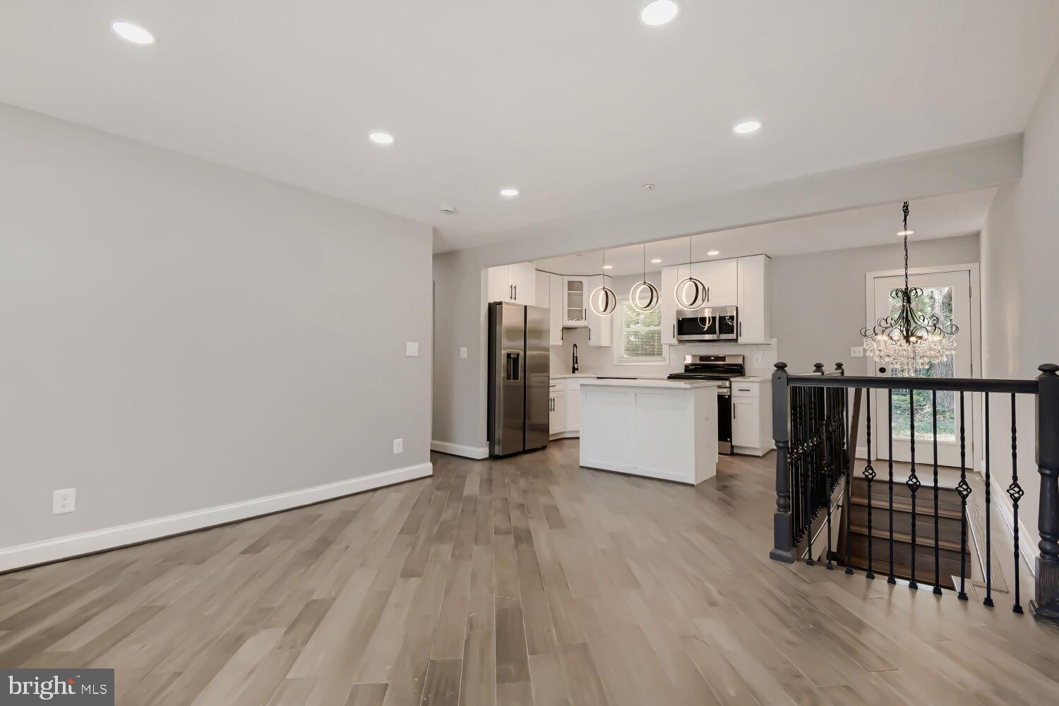 105 ROSECREST DRIVE