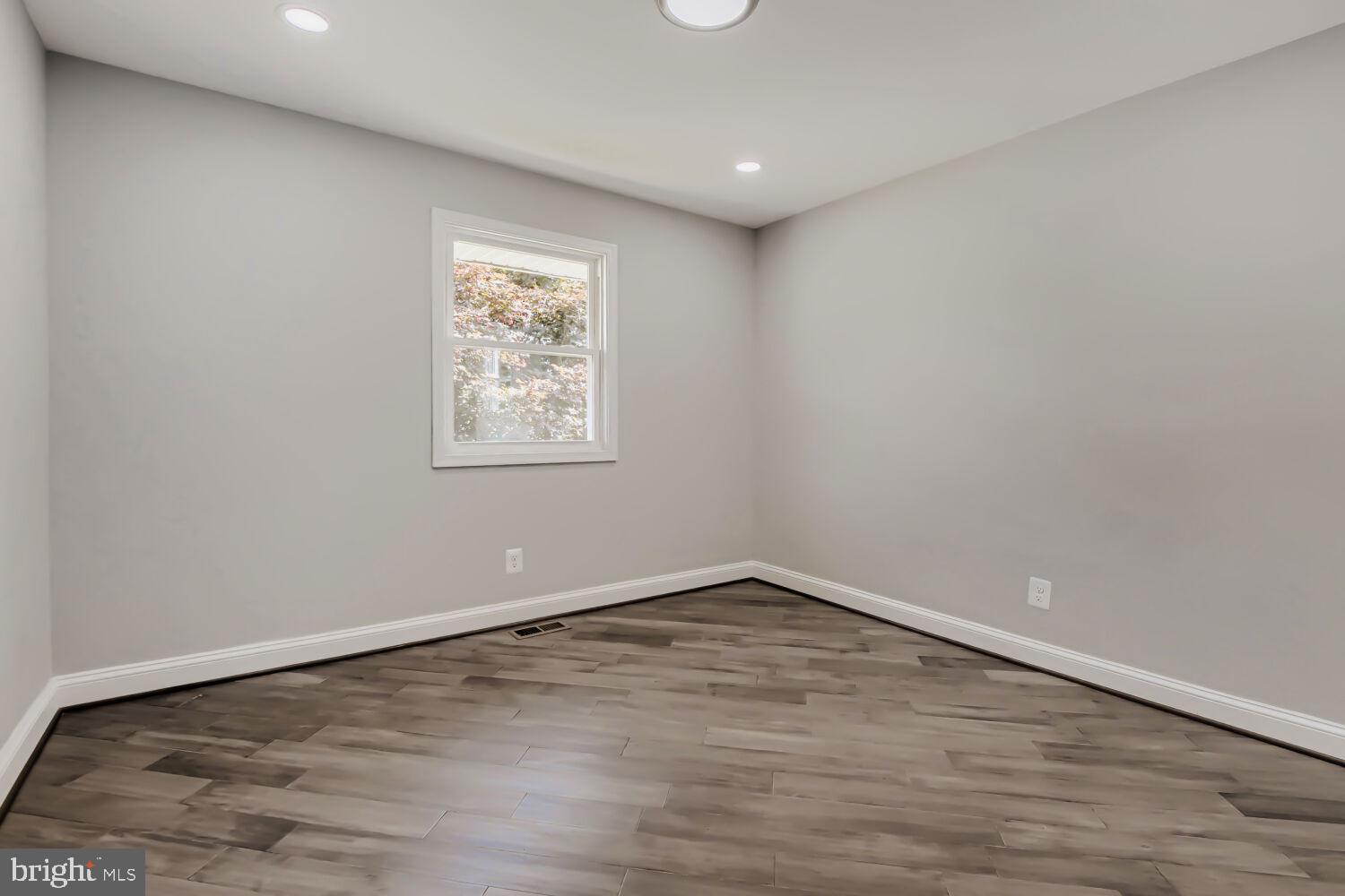 105 ROSECREST DRIVE