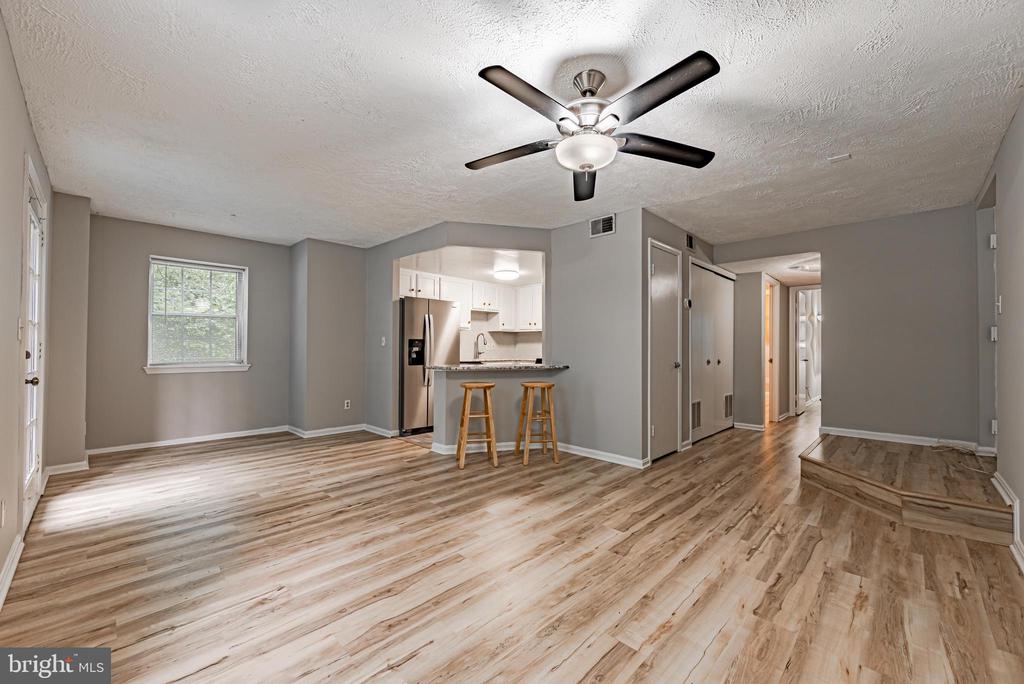 602 NEWBRIDGE COURT 602