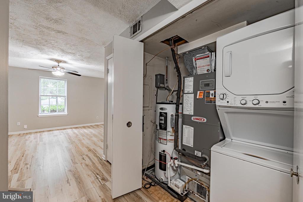 602 NEWBRIDGE COURT 602