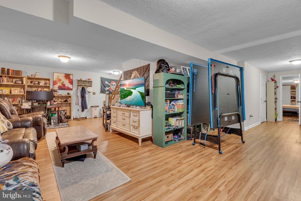 1720 JASPER LANE