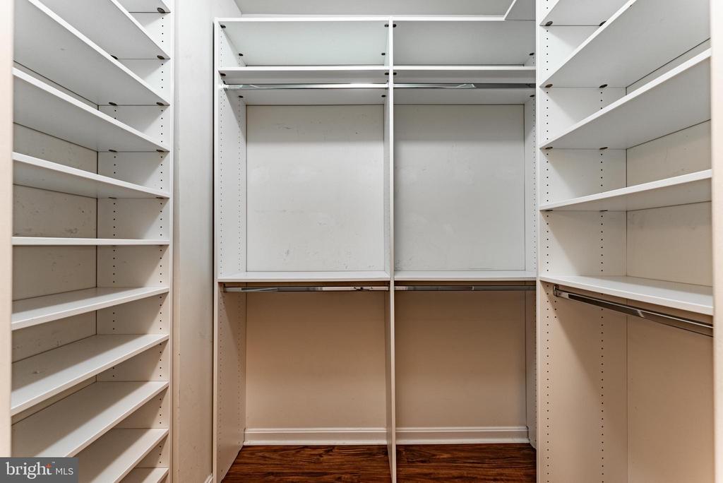 8605 WANDERING FOX TRAIL Unit: 105