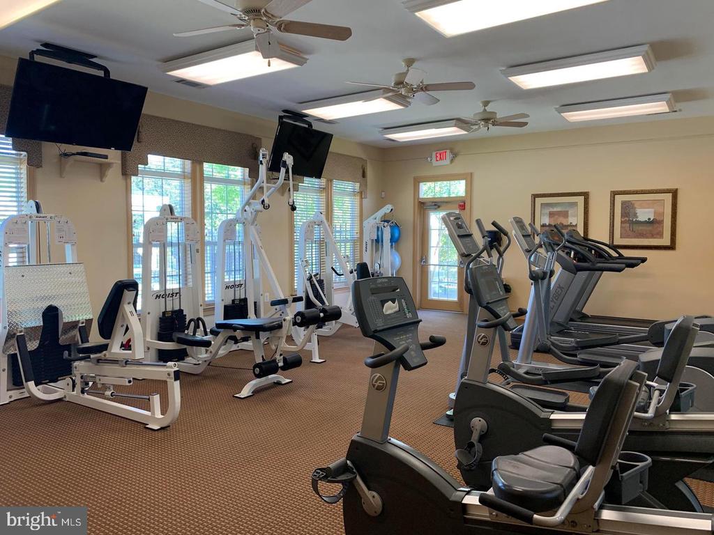 8605 WANDERING FOX TRAIL Unit: 105