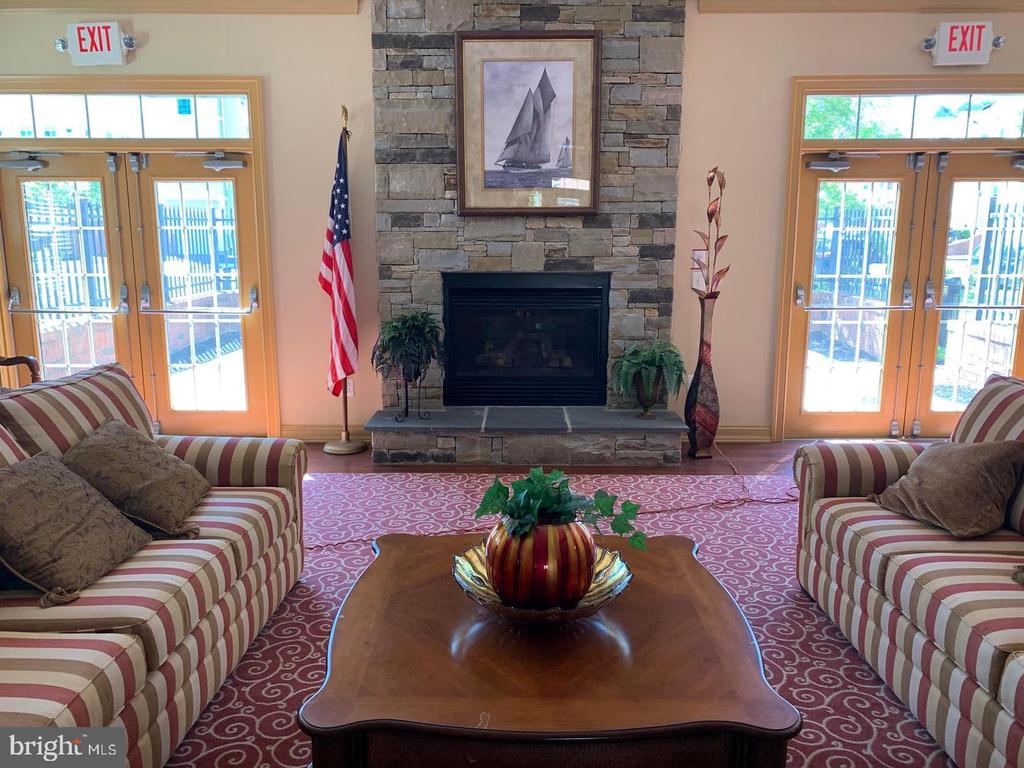 8605 WANDERING FOX TRAIL Unit: 105