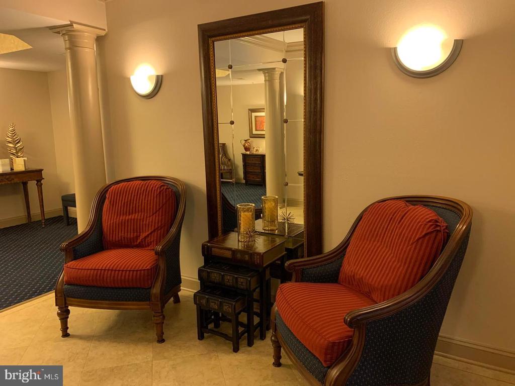8605 WANDERING FOX TRAIL Unit: 105