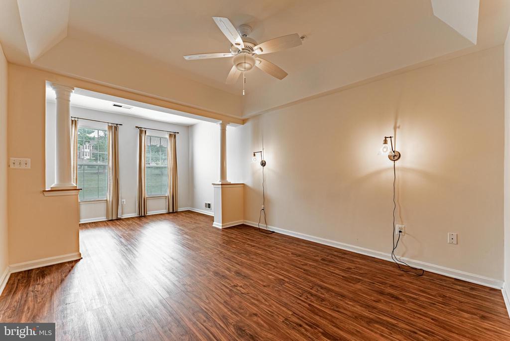8605 WANDERING FOX TRAIL Unit: 105
