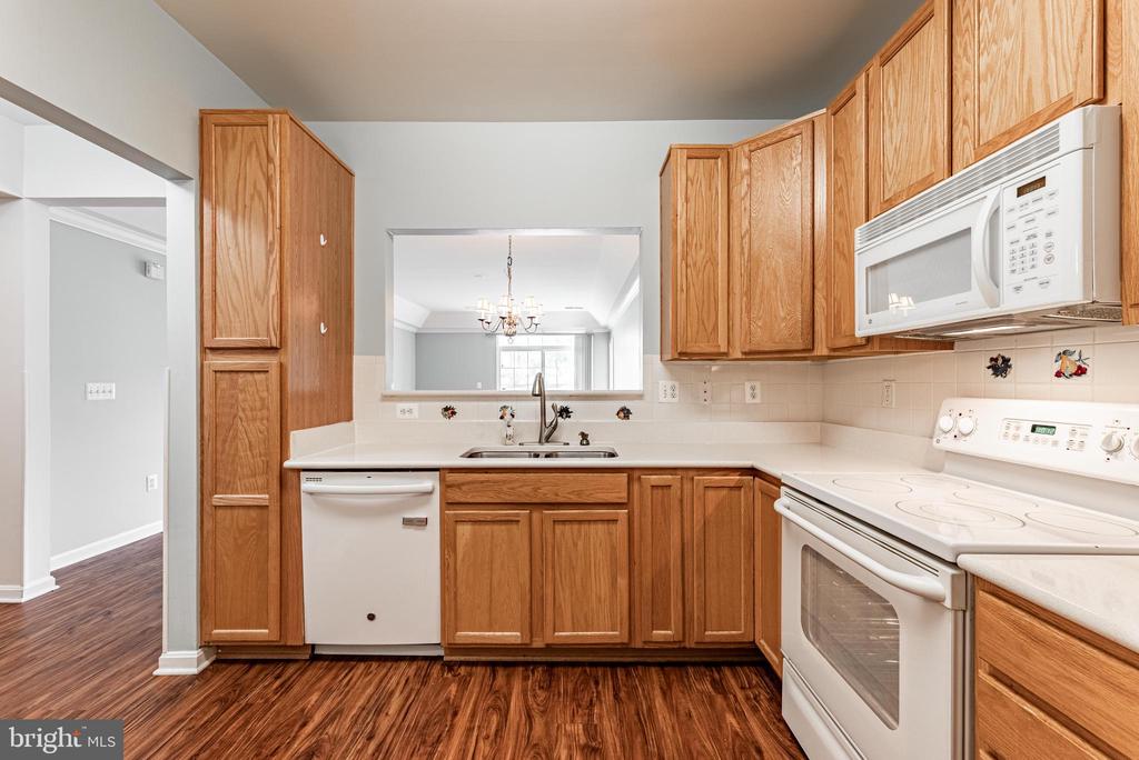 8605 WANDERING FOX TRAIL Unit: 105