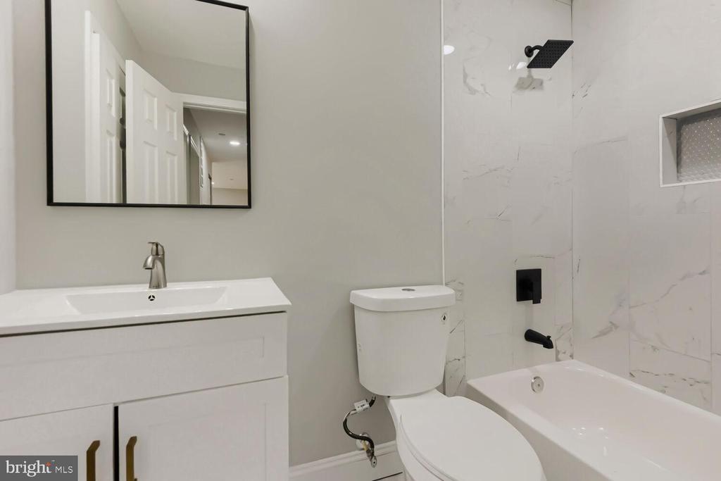 105 ROSECREST DRIVE