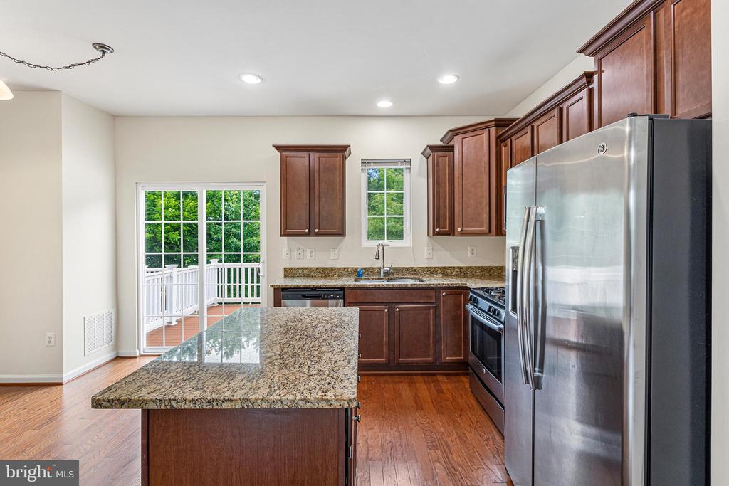 608 WARBLERS PERCH WAY