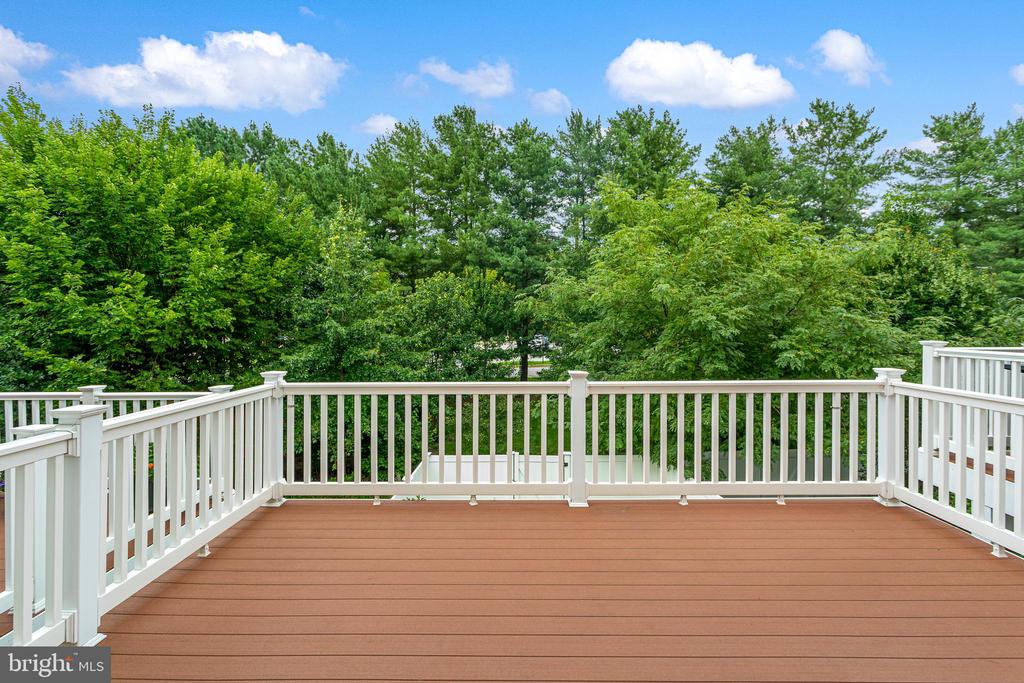 608 WARBLERS PERCH WAY