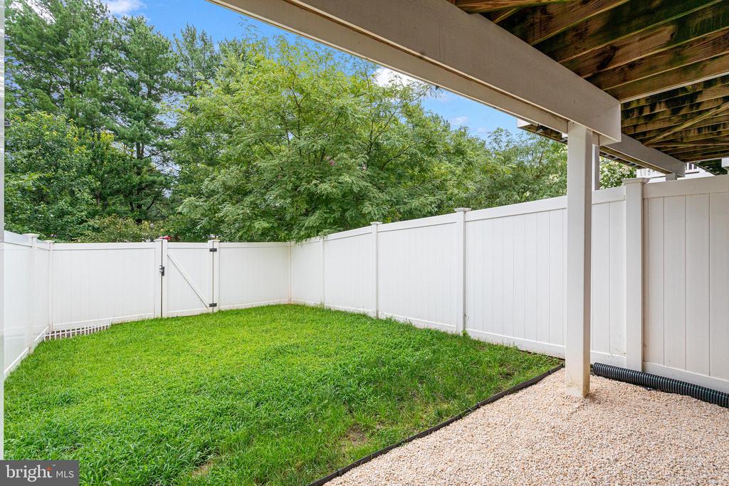 608 WARBLERS PERCH WAY