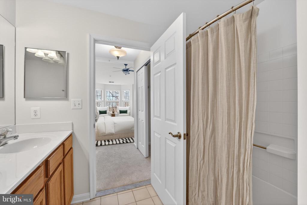 2161 SCOTTS CROSSING COURT Unit: 302