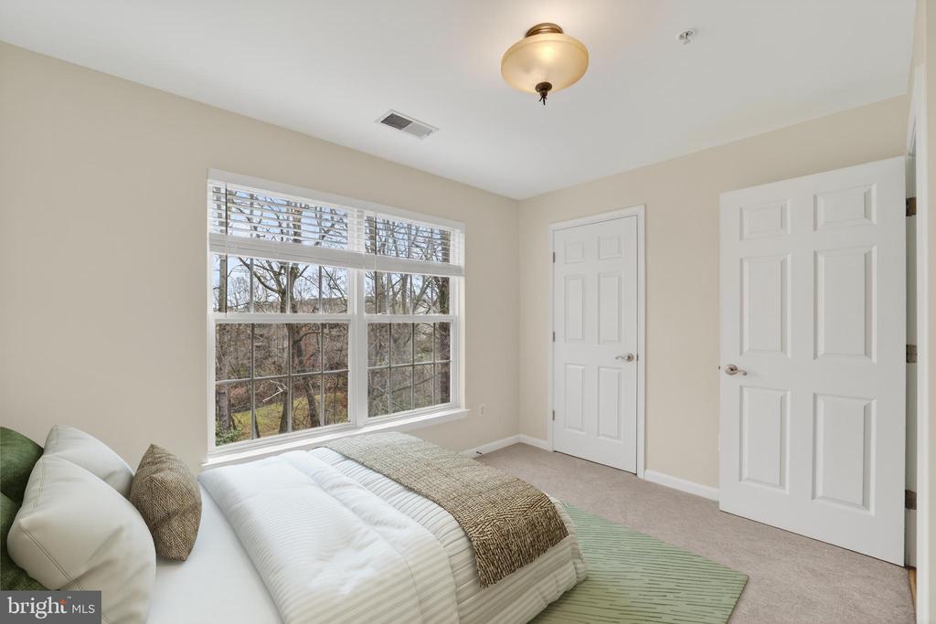 2161 SCOTTS CROSSING COURT Unit: 302