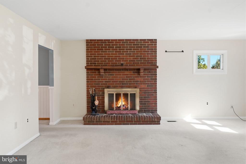 619 BAYLOR ROAD