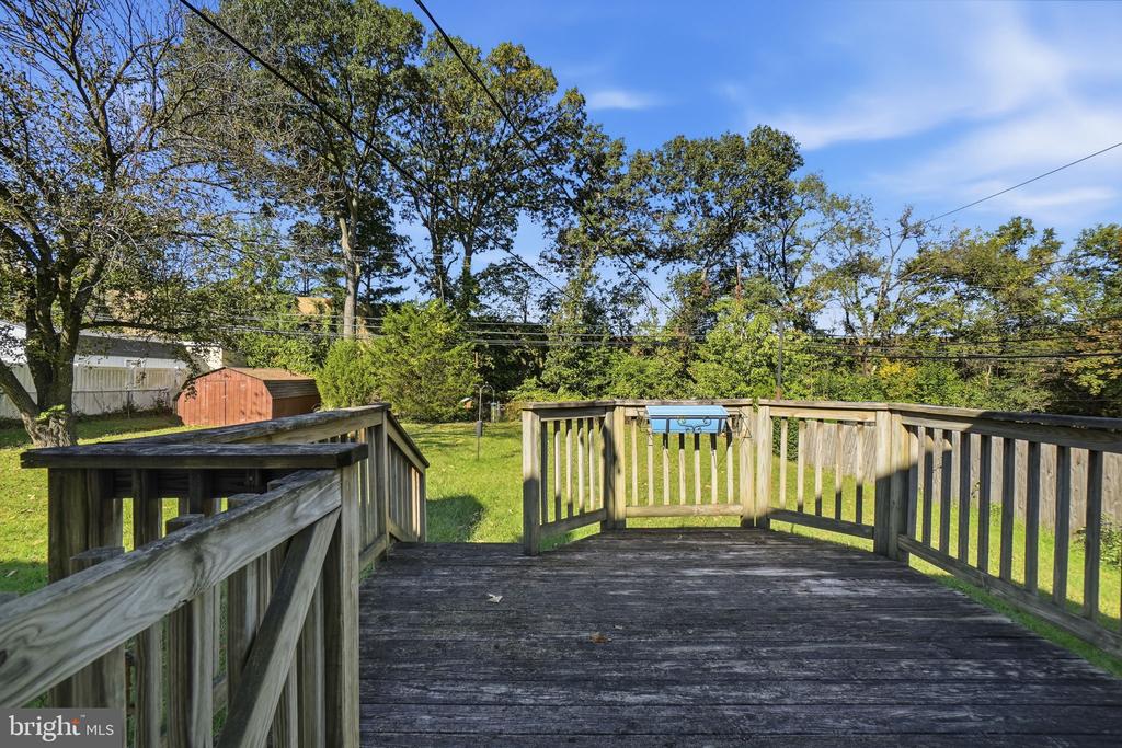 619 BAYLOR ROAD