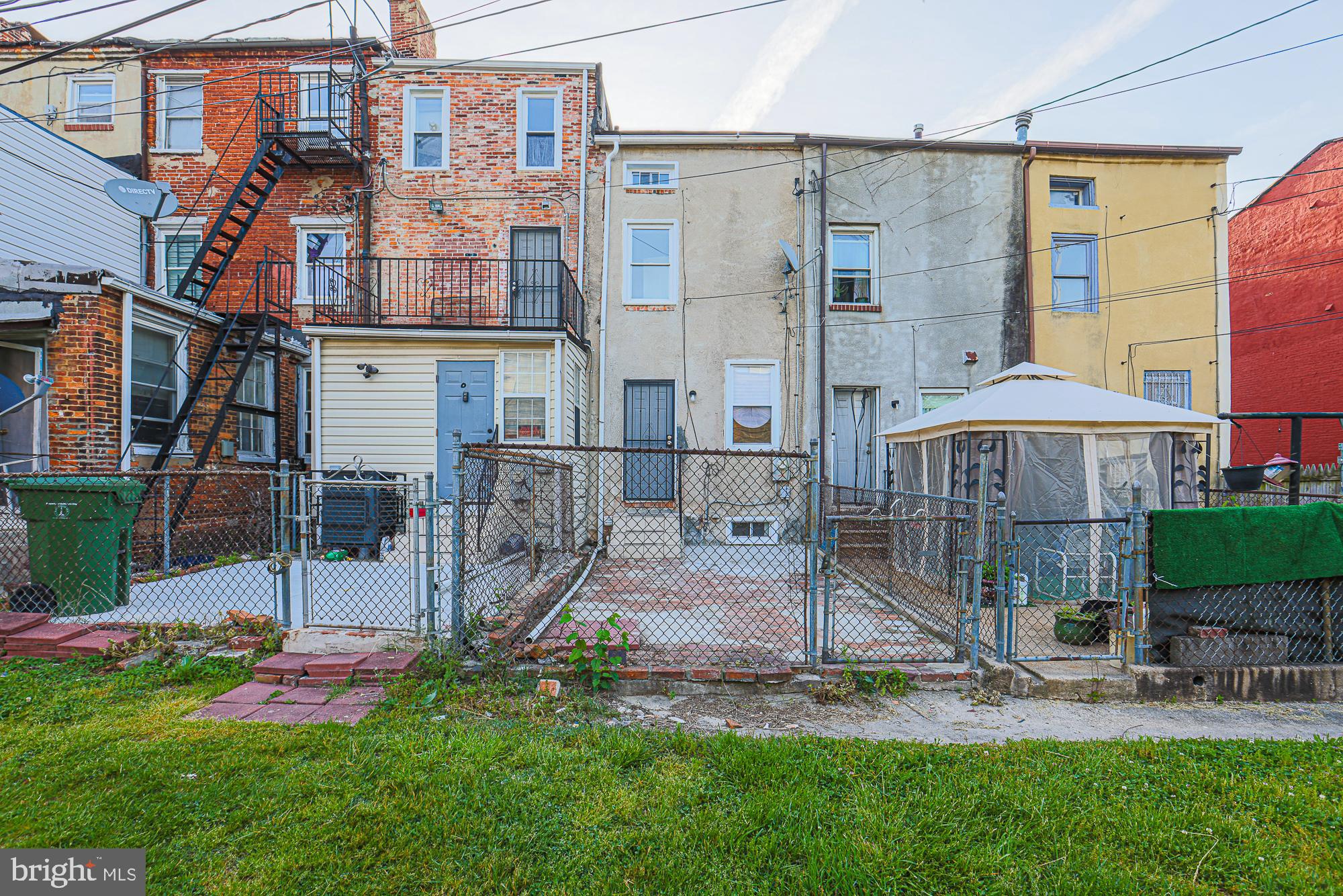 10 S CAREY STREET